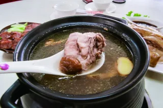 古早雞休閒農場雞湯