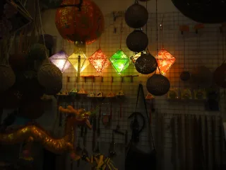店內手工藝品