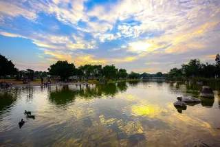 彰化溪州公園天空與水景