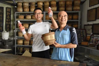 新和春醬油漬物工廠-老闆