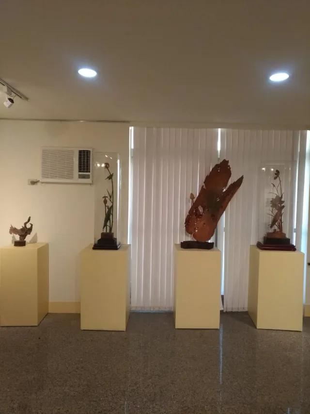台灣工藝之家-黃媽慶木雕工作室