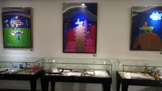 洪易美術館