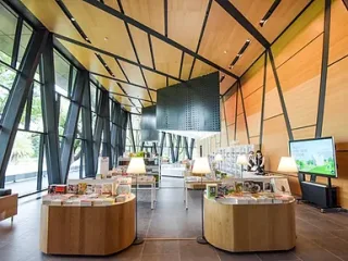 屏東縣立圖書館總館
