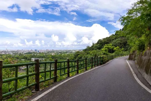 白雲步道