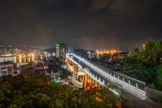 夜間全景