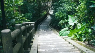 十八尖山