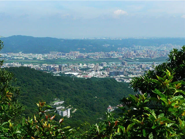 天上山系步道