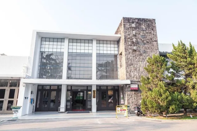 立法院民主議政園區議員會館(議蘆會館)