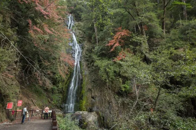 桃山瀑布