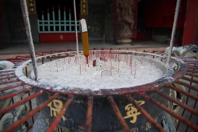 洲仔尾保寧宮