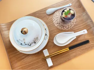 來館必點-館藏燕窩盅