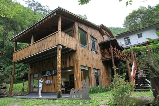 石壁染織工坊