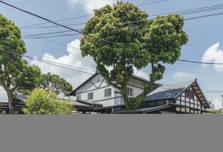 工廠大門